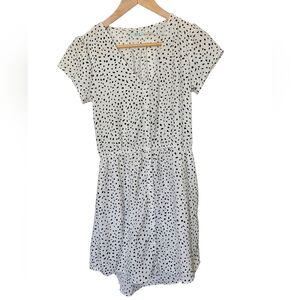 Kimchi Blue V Neck White Black Speckled Artsy Short Sleeve Shirt Dress, Size S